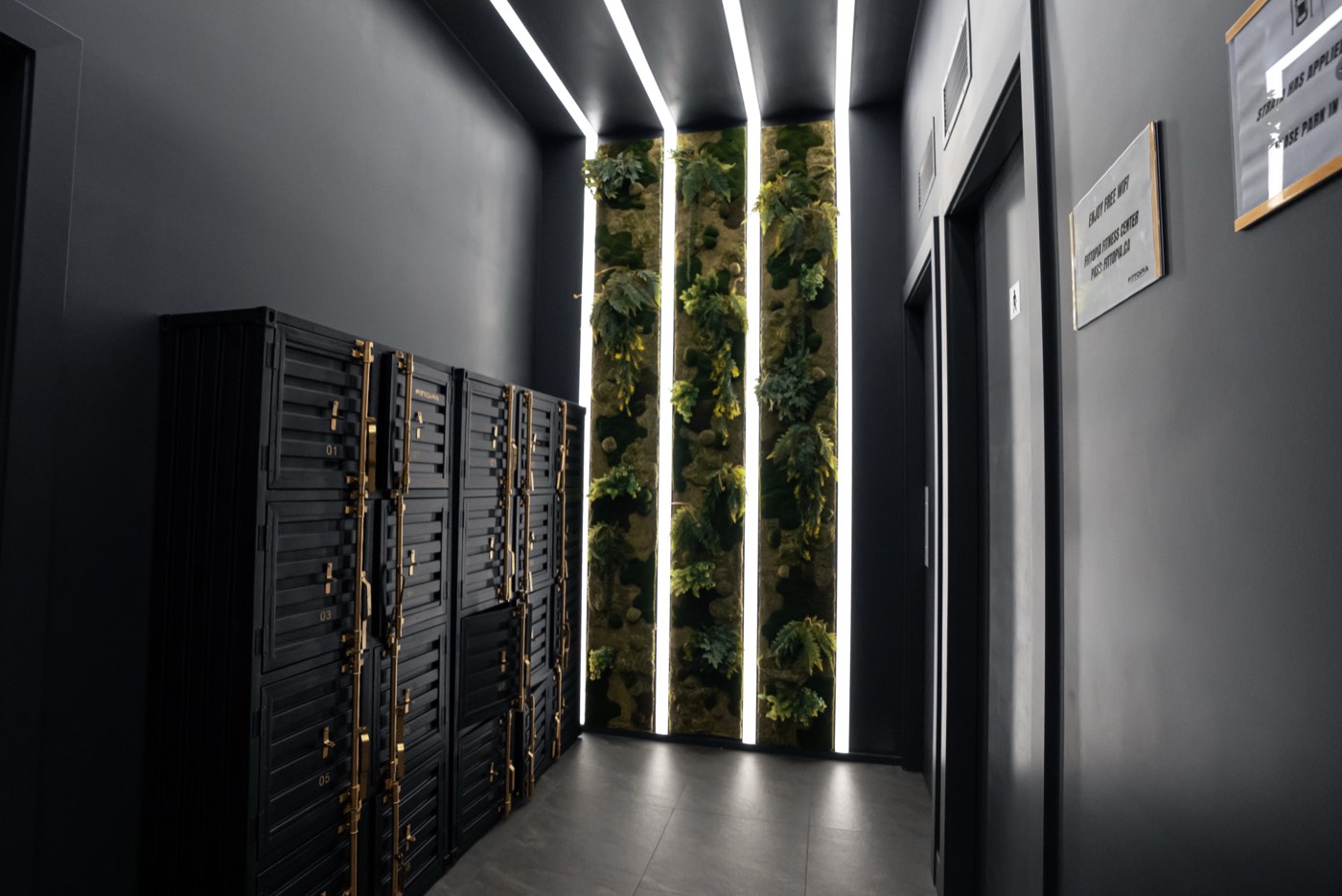 Fittopia Fitness Center change room