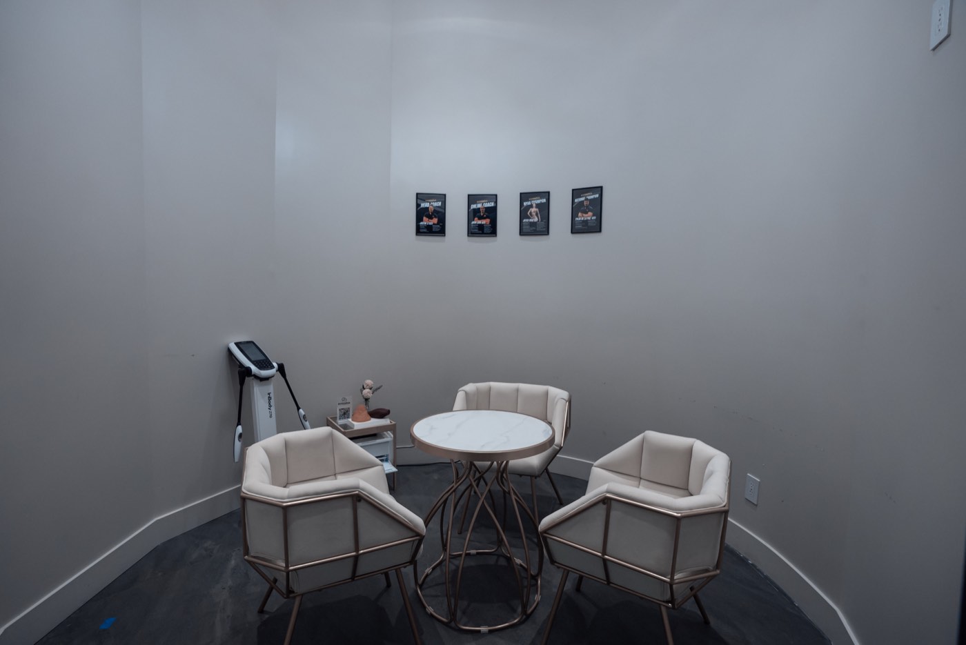 Fittopia Fitness Center reception